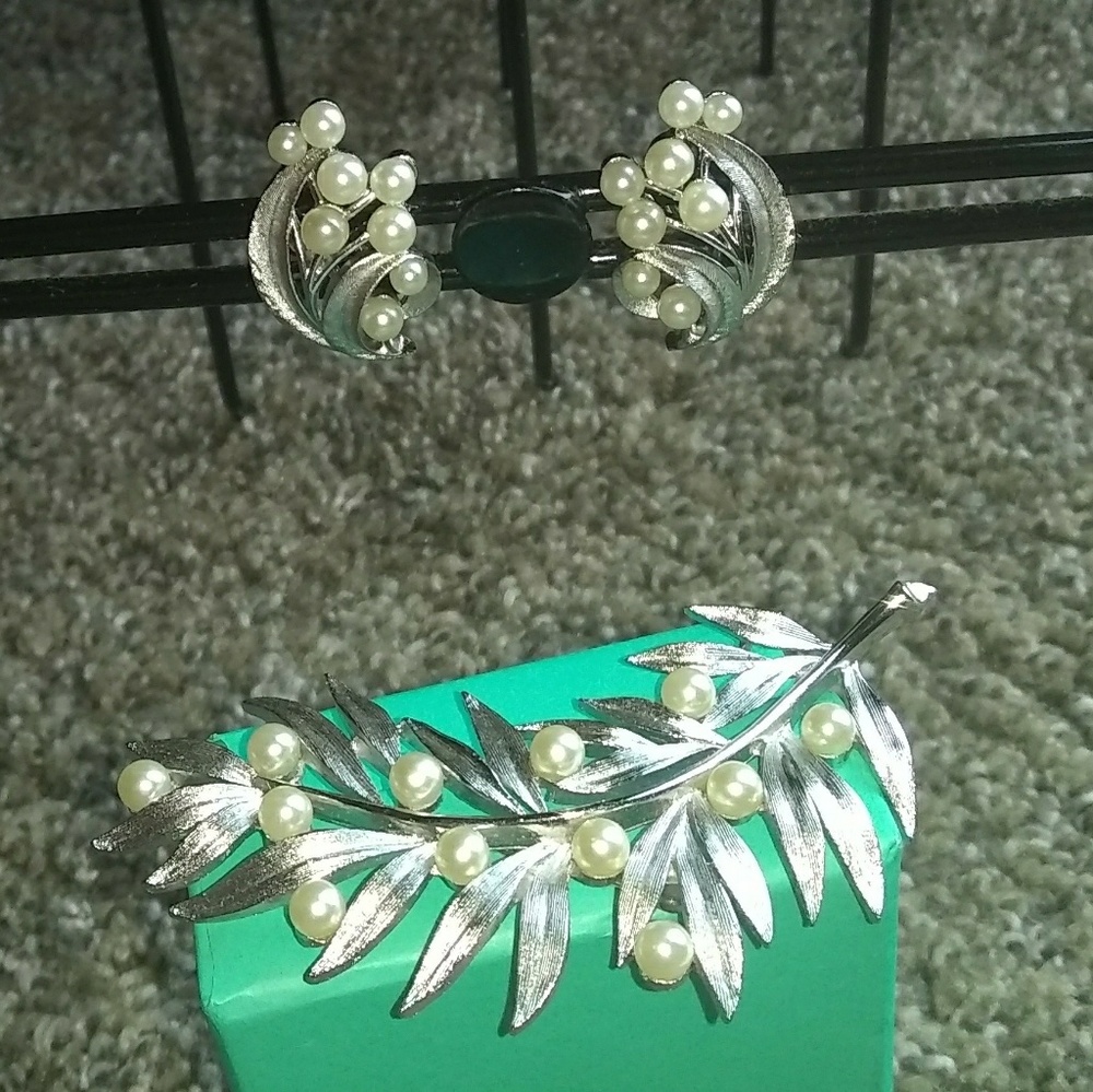 Crown Trifari Faux Pearl Brooch & Earrings Set